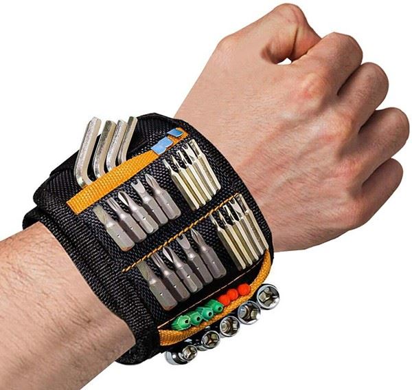 magnetic wristband for tools